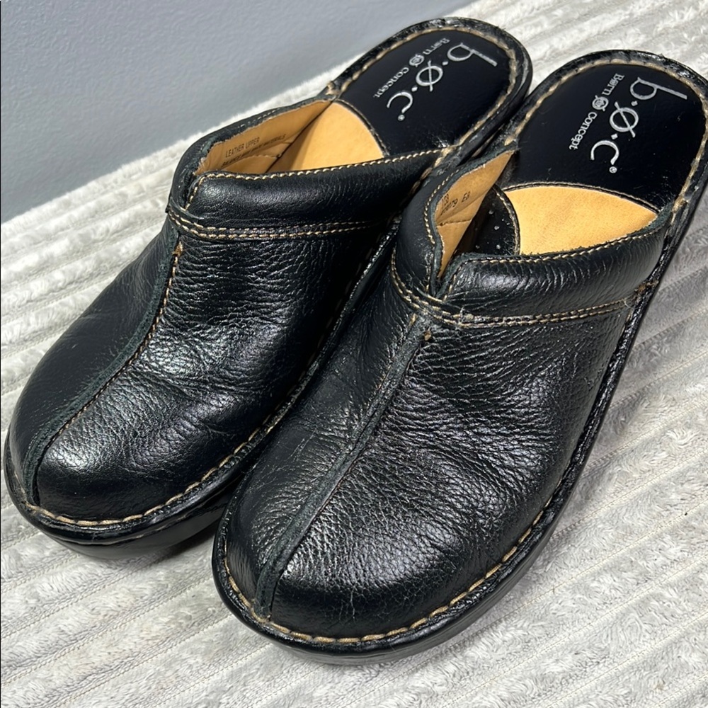 B.Ø.C Black Leather Slip-On Shoes size size7.                         order(83)